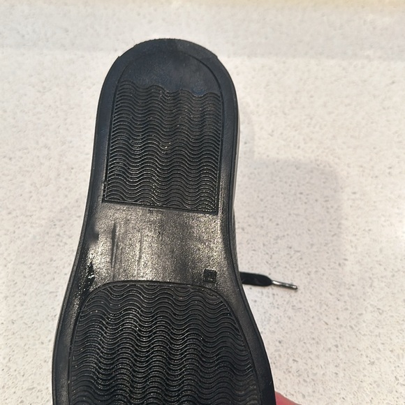 Common Projects Black Perforated Achilles Low Sneakers Women’s - Picture 3 of 3